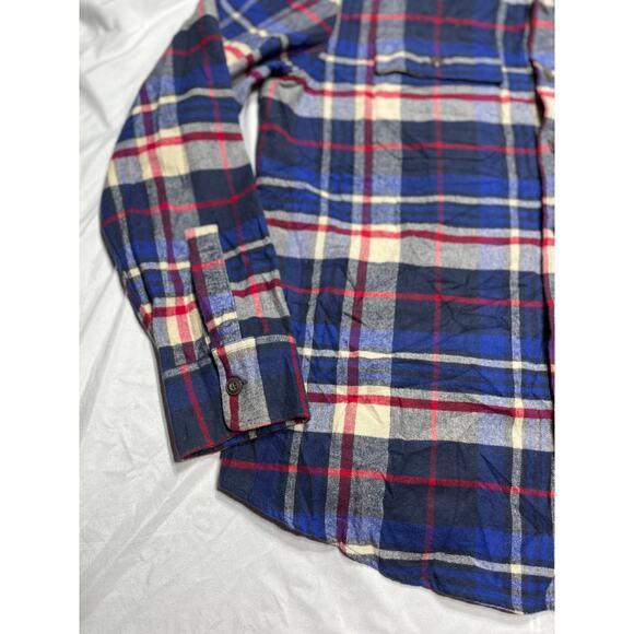 LL Bean Signature XL Slim Fit Flannel Shirt Blue Red Plaid Soft 100% Cotton - Picture 2 of 8